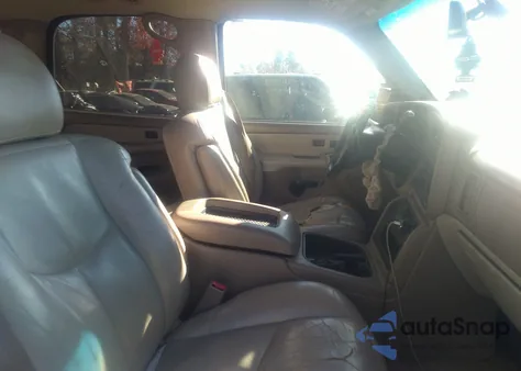 2003 Chevrolet Tahoe Lt z USA, uszkodzony, nr VIN 1GNEC13Z53J134621